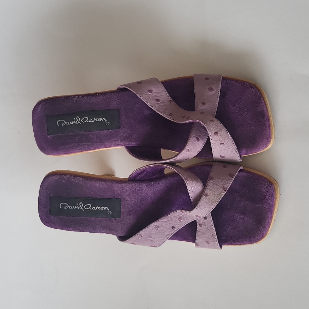 David Aaron women's shoes purple leather sandals size 7.5 made in Italy